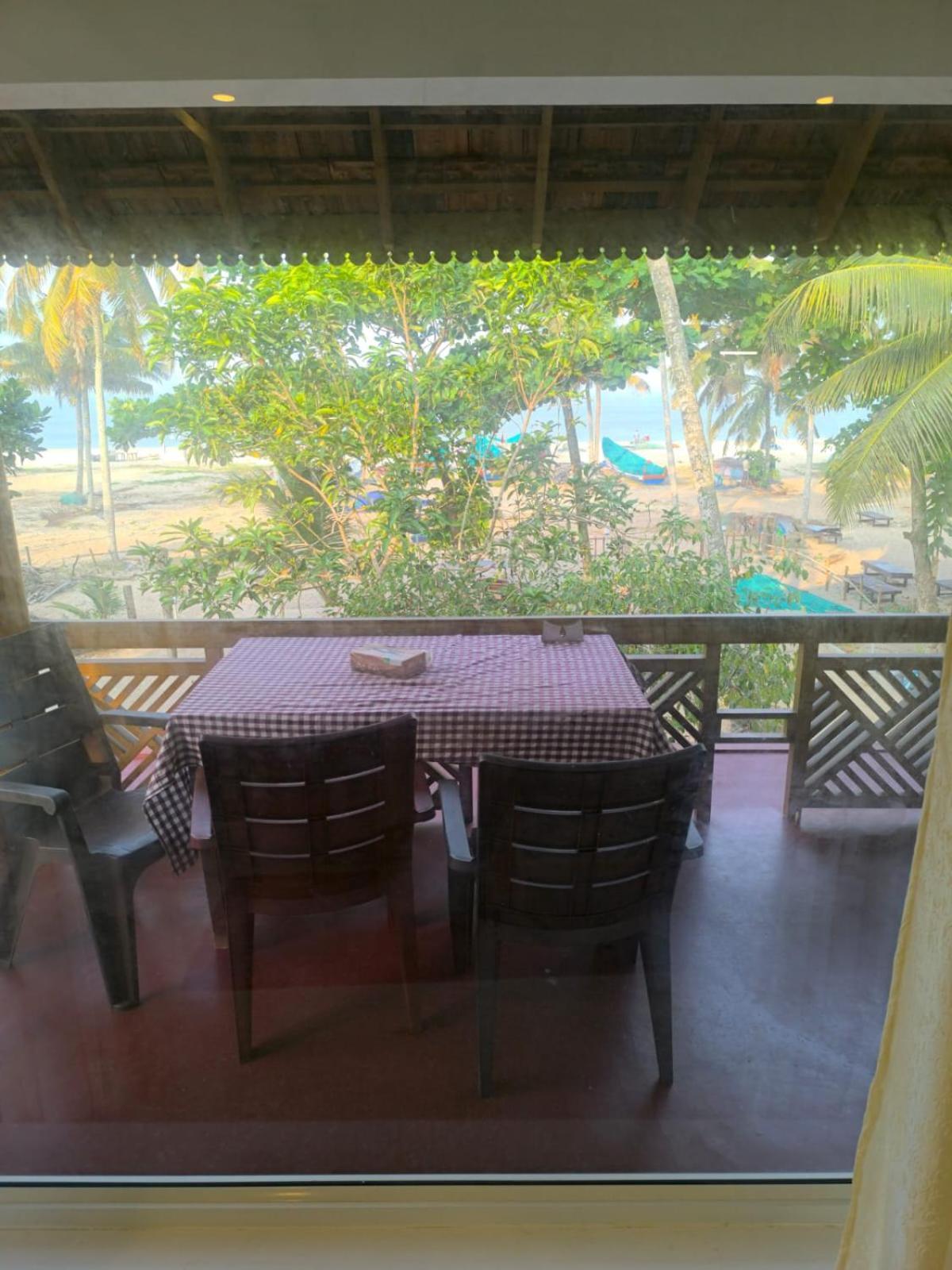 Marari Anna Beach Homestay Mararikulam Extérieur photo